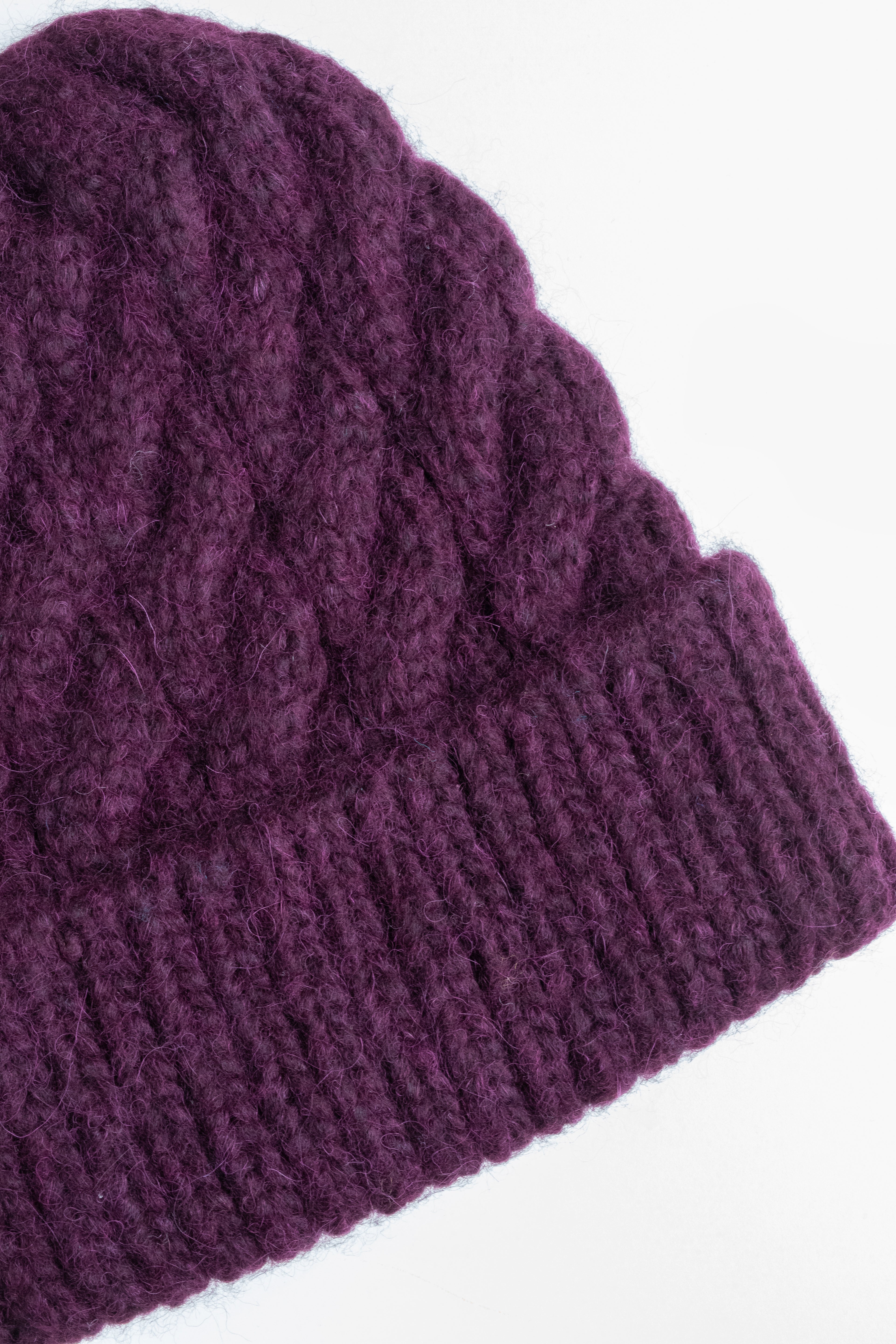 Livia Beanie, Purple